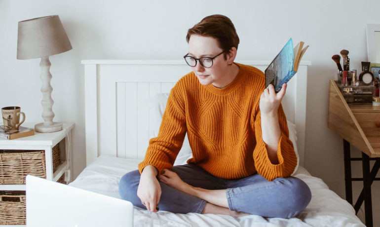 nicole-honeywill-568366-unsplash nicole-honeywill-568366-unsplash